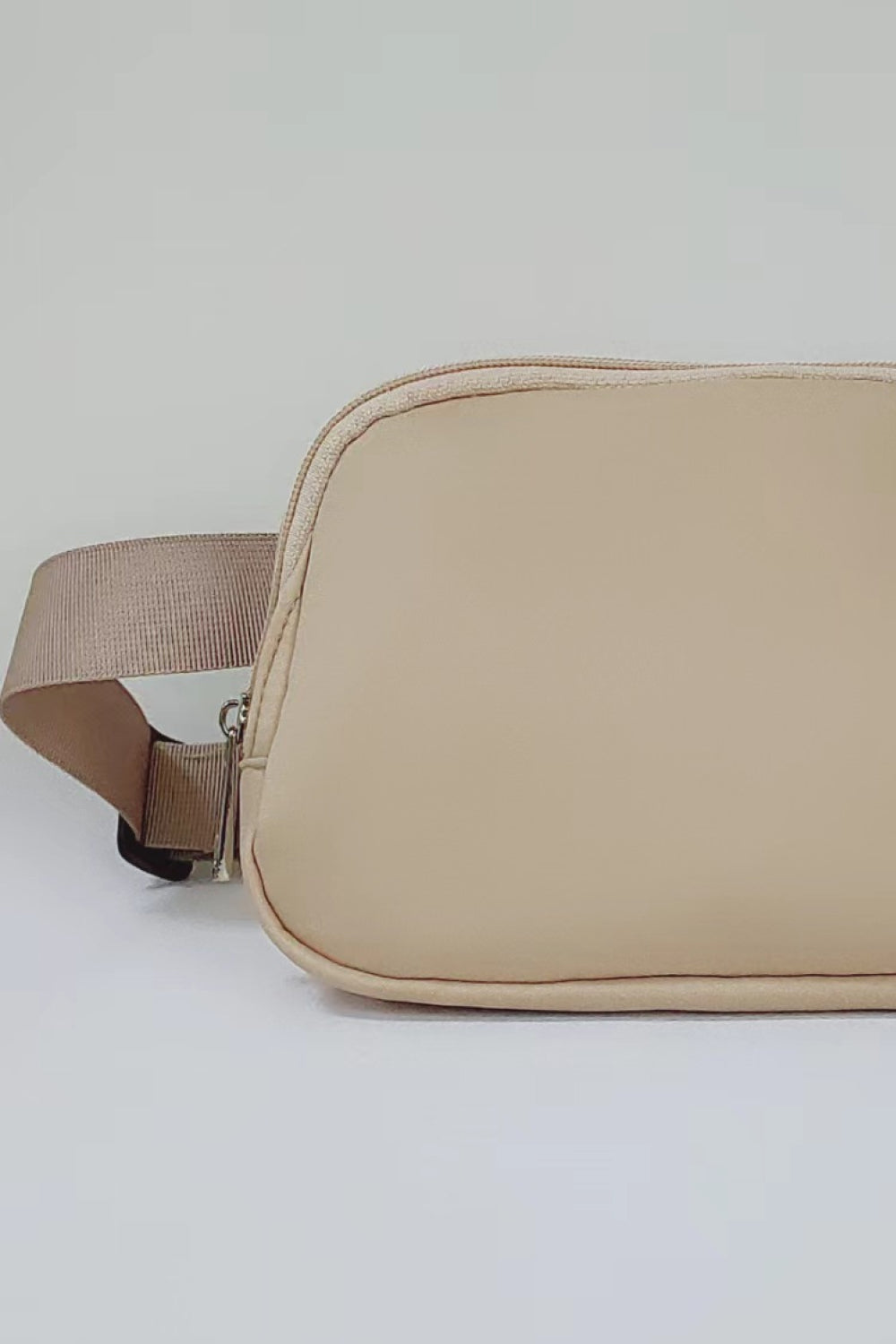 Buckle Zip Closure Fanny Pack